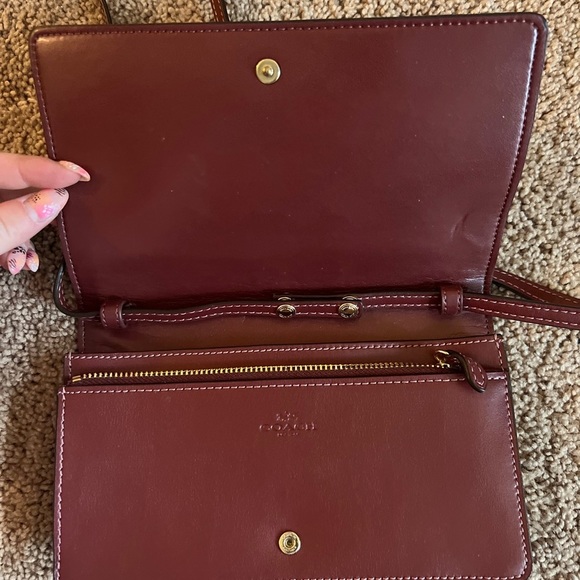 New Coach F30256 Foldover Clutch Crossbody In Pebble Leather Brown Floral - Picture 4 of 5